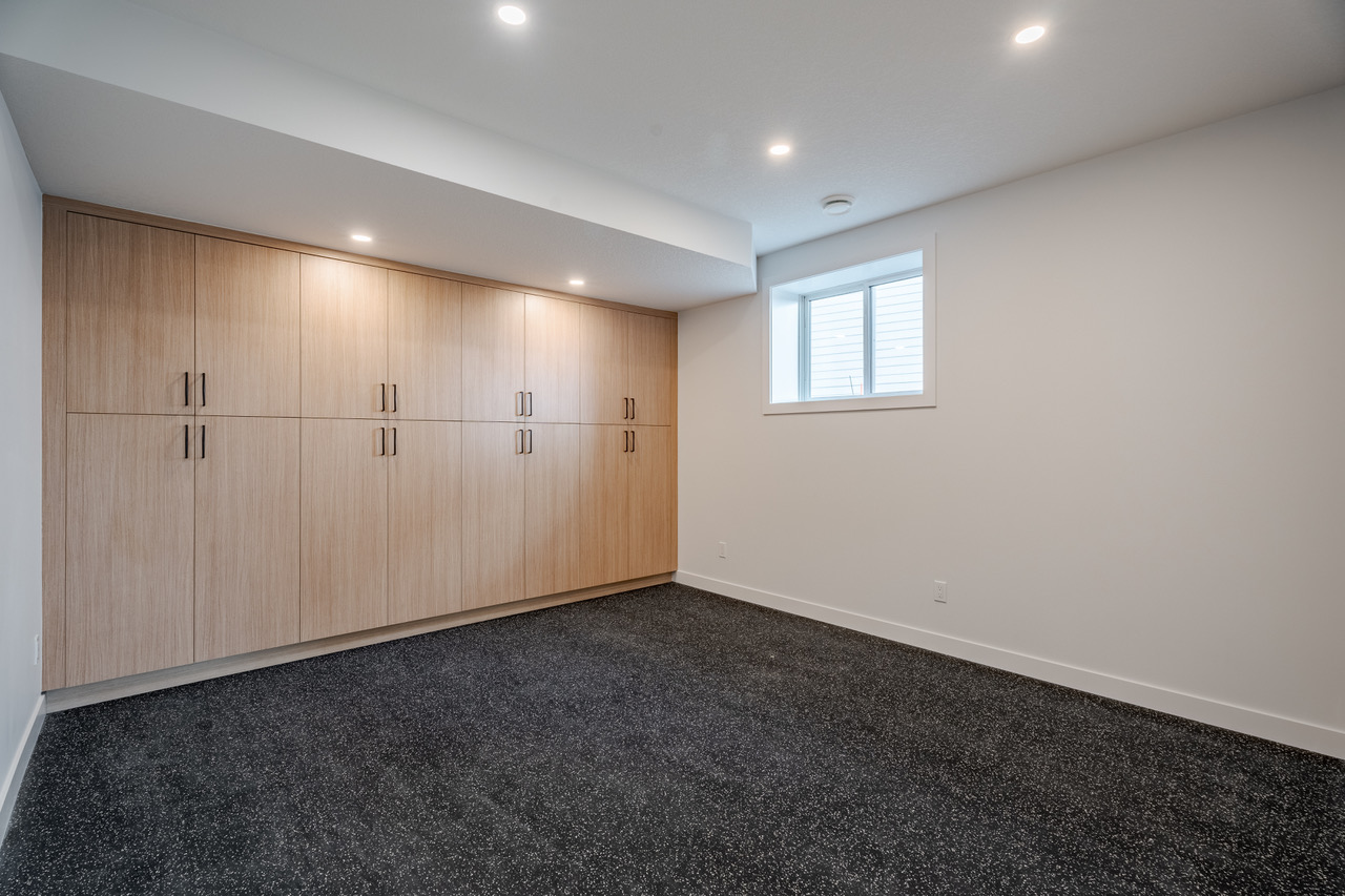 Home gym rubber flooring installation