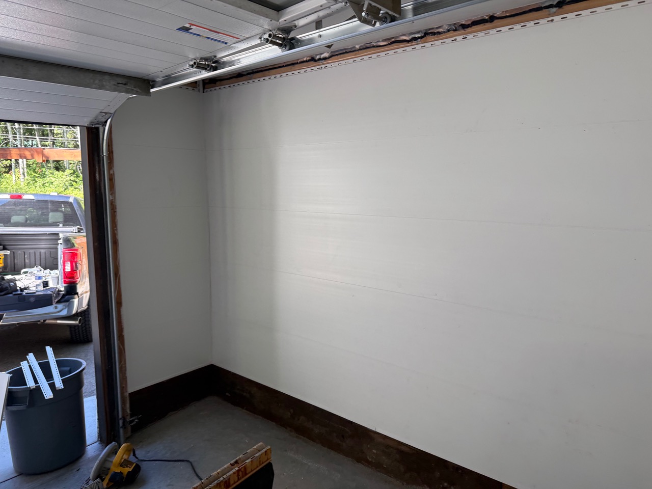 Finished garage corner wall
